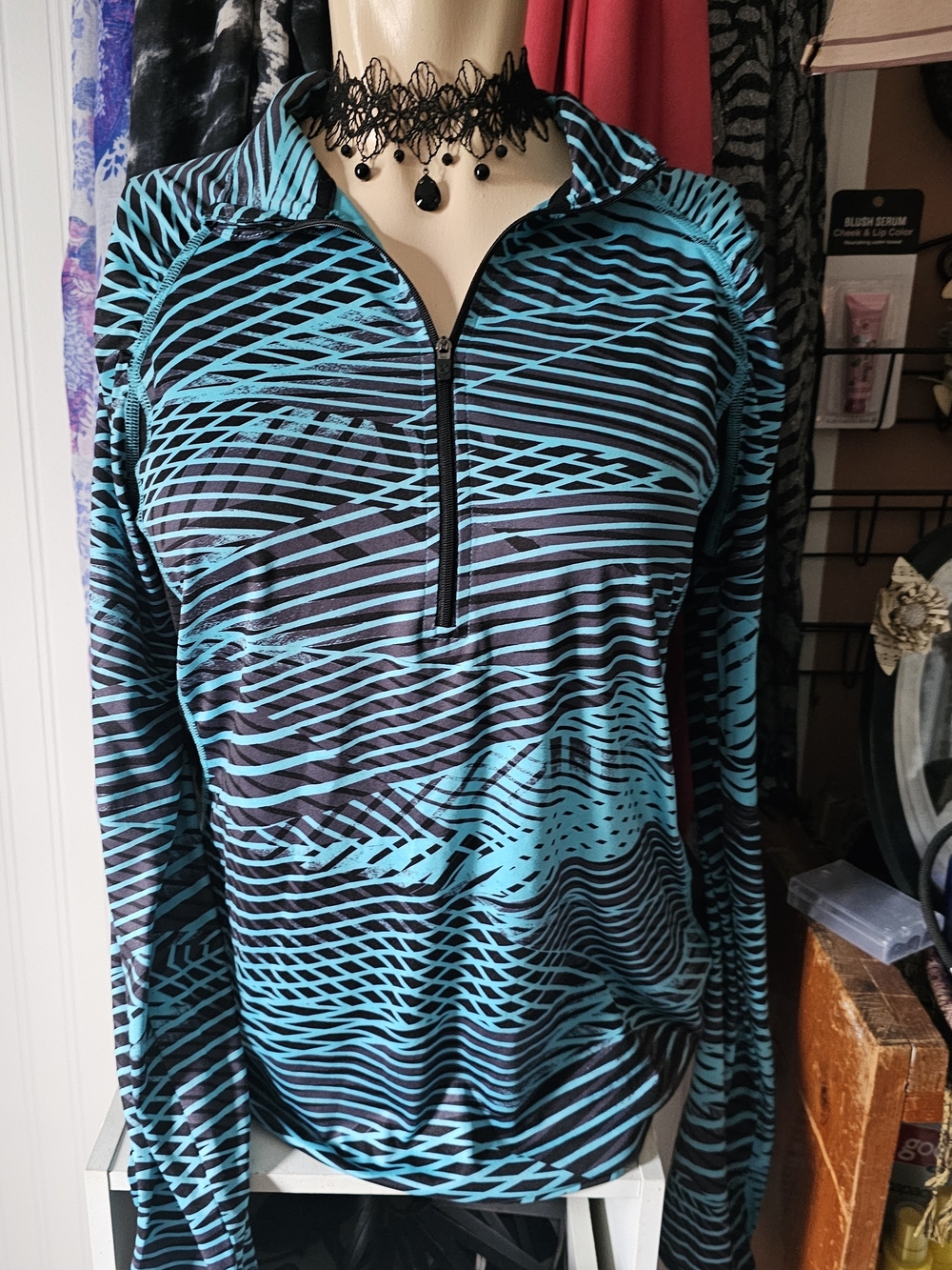 Xersion Womans Teal and Black Long-Sleeve Zip Rash Guard